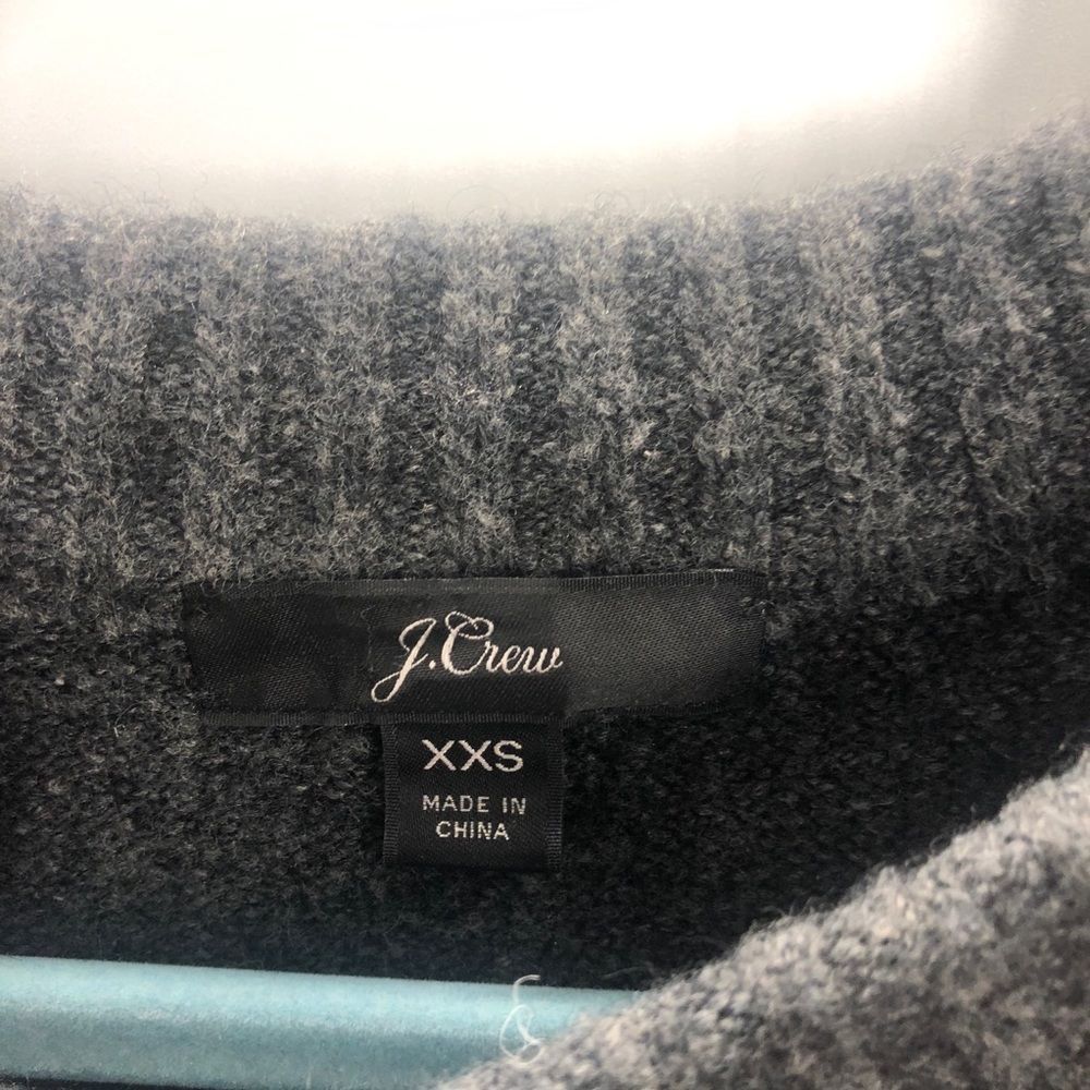 J Crew Super Soft Yarn Oversized Crewneck Sweater - Picture 6 of 7